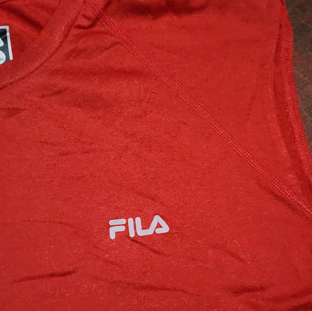 FILA Red Sleeveless Shirt - Picture 2 of 5